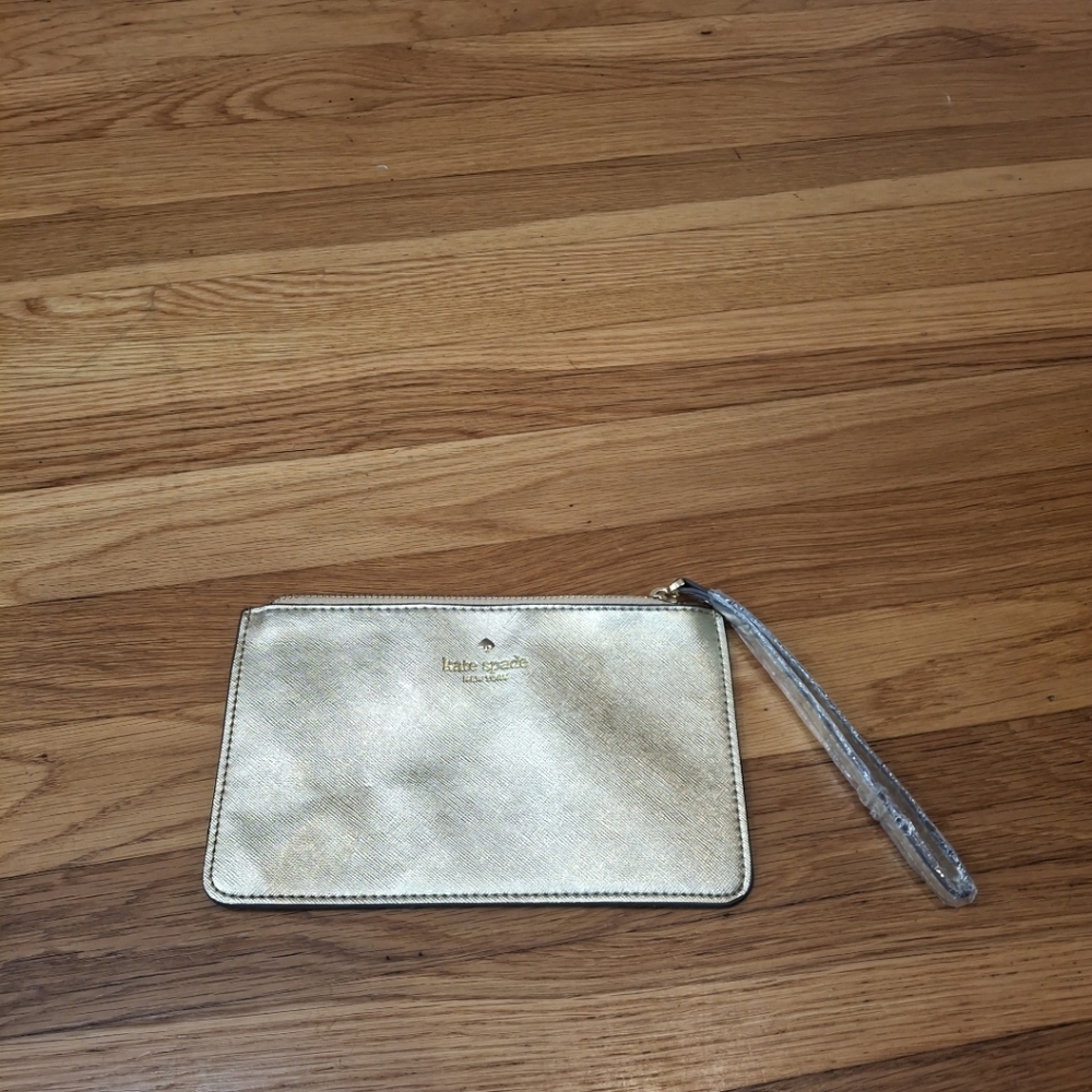 Kate Spade Metallic Gold Pouch / Wristlet Os Gold Kate Spade